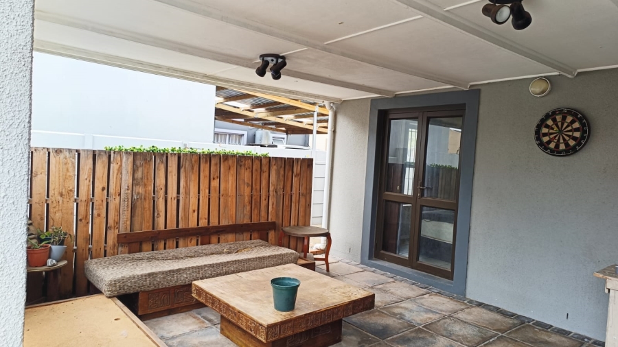 To Let 3 Bedroom Property for Rent in Parklands Western Cape
